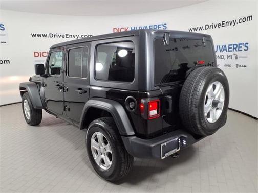 2022 Jeep Wrangler Unlimited Sport