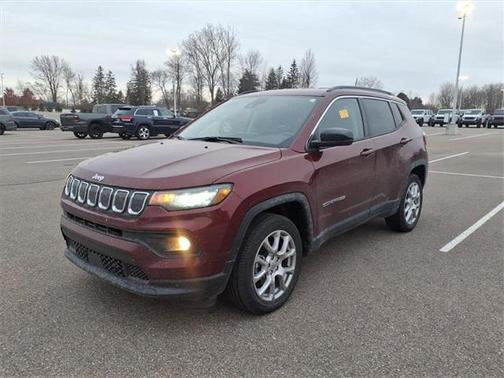 2022 Jeep Compass Latitude Lux