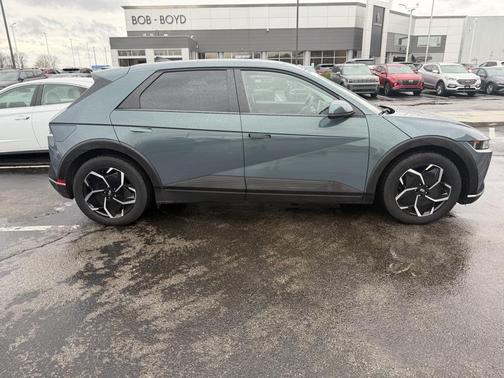 2023 Hyundai IONIQ 5 SE