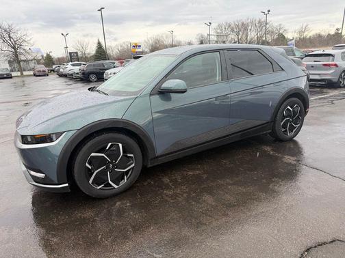 2023 Hyundai IONIQ 5 SE