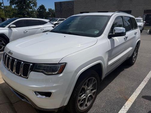 Bright White Clearcoat 2018 Jeep Grand Cherokee Limited
