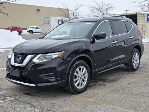 2018 Nissan Rogue SV