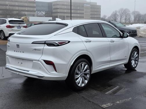 2024 Buick Envista Avenir FWD