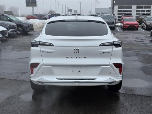 2024 Buick Envista Avenir FWD