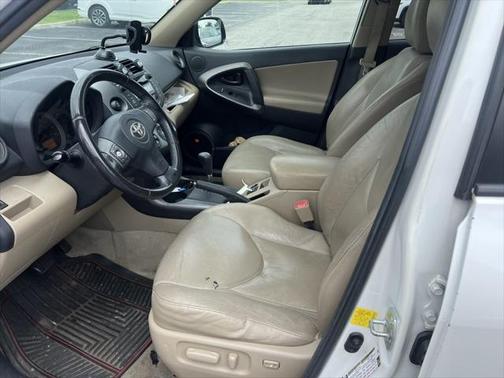 2011 Toyota RAV4 Limited
