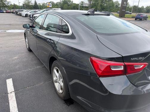 Nightfall Gray Metallic 2018 Chevrolet Malibu 1LS