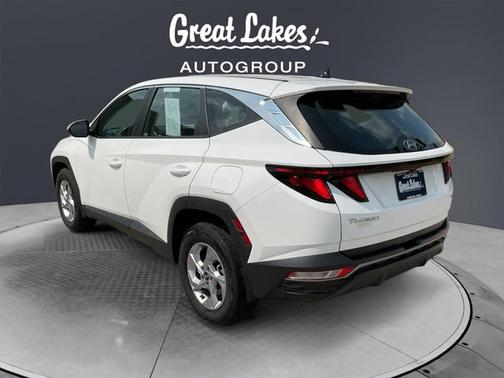 2023 Hyundai TUCSON SE