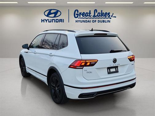 2022 Volkswagen Tiguan 2.0T SE R-Line Black 4MOTION