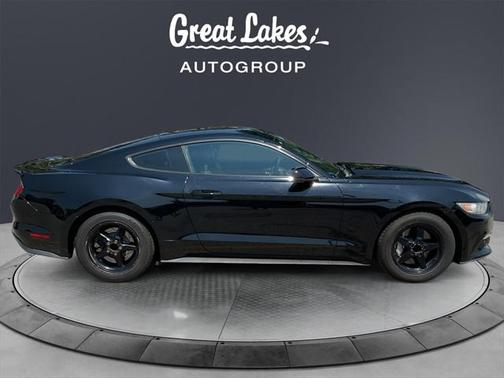 2015 Ford Mustang EcoBoost Premium