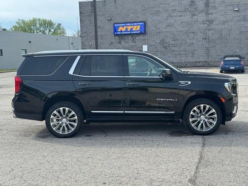 Onyx Black 2021 GMC Yukon Denali