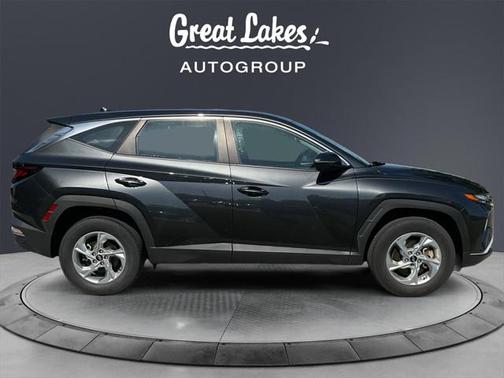 2022 Hyundai TUCSON SE
