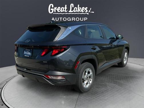 2022 Hyundai TUCSON SE