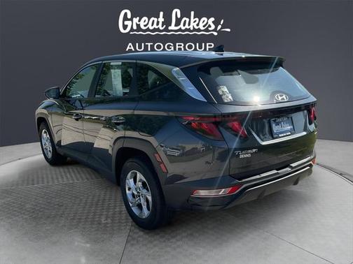 2022 Hyundai TUCSON SE