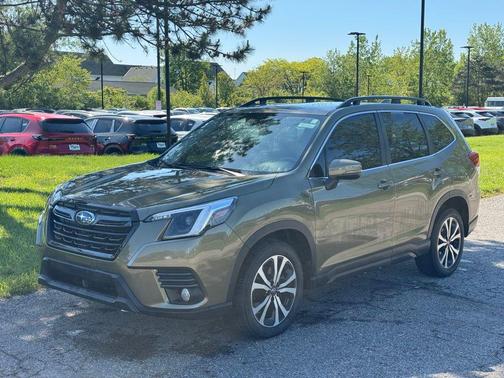Autumn Green Metallic 2023 Subaru Forester Limited