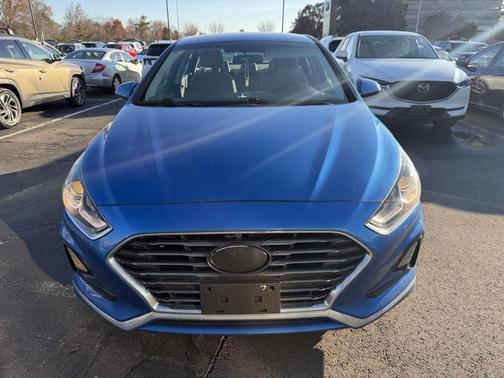 2018 Hyundai SONATA SE