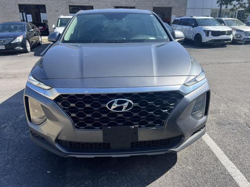 2019 Hyundai SANTA FE SE 2.4