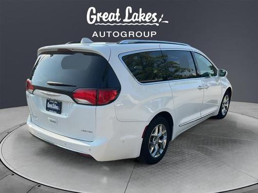 2018 Chrysler Pacifica Limited