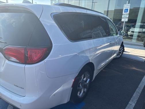 2018 Chrysler Pacifica Limited