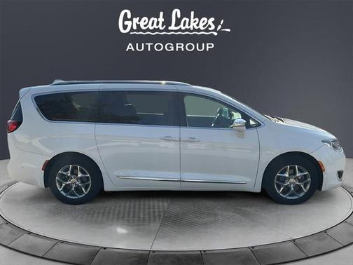 2018 Chrysler Pacifica Limited