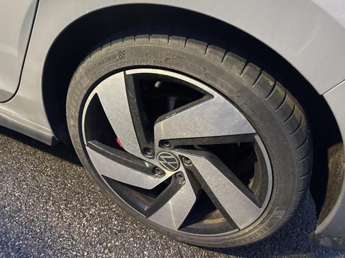 2022 Volkswagen Golf GTI 1.4T TSI