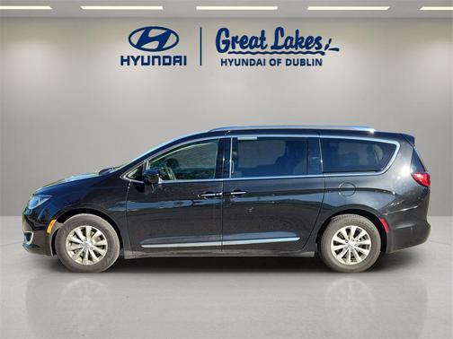 2018 Chrysler Pacifica Touring-L Plus