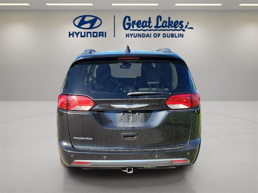 2018 Chrysler Pacifica Touring-L Plus