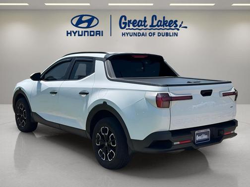Atlas White 2023 Hyundai SANTA CRUZ SEL