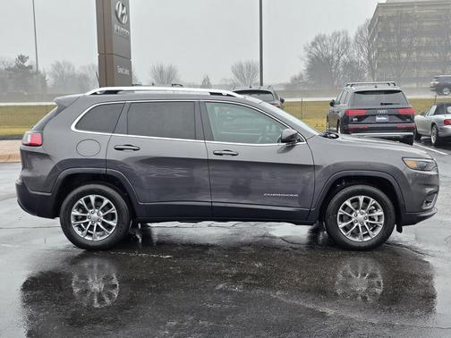 2021 Jeep Cherokee Latitude Plus
