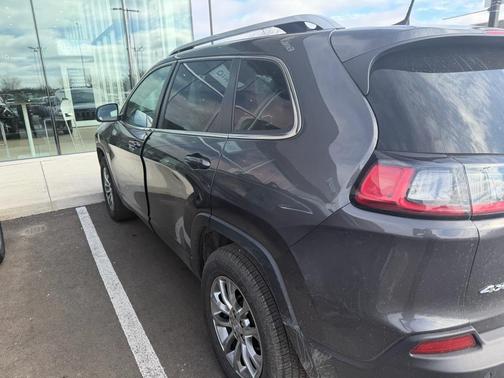 2021 Jeep Cherokee Latitude Plus
