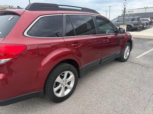 Venetian Red Pearl 2014 Subaru Outback 2.5i Limited