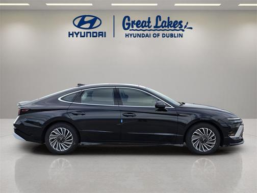 2026 Hyundai SONATA Hybrid SE