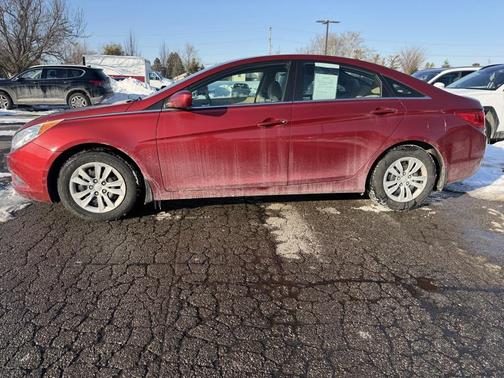 2012 Hyundai SONATA GLS