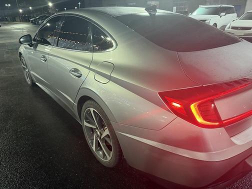 2021 Hyundai SONATA SEL Plus