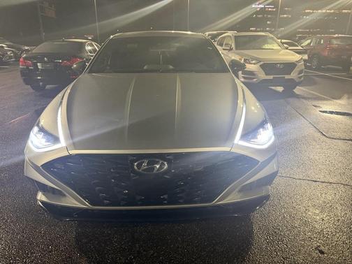 2021 Hyundai SONATA SEL Plus