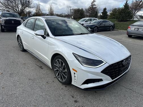 2022 Hyundai SONATA Limited