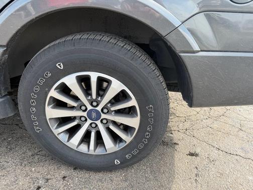 2017 Ford Expedition XLT