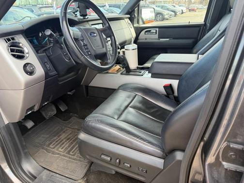 2017 Ford Expedition XLT