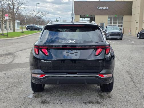 2024 Hyundai TUCSON SEL