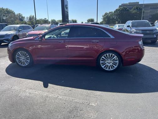 2016 Lincoln MKZ Base