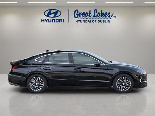 2022 Hyundai SONATA Hybrid Limited