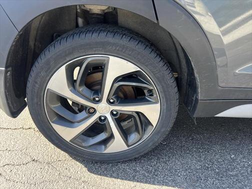 2017 Hyundai TUCSON Sport