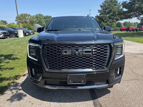 2024 GMC Yukon Denali Ultimate