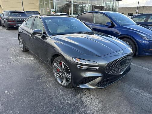 2025 Genesis G70 2.5T AWD