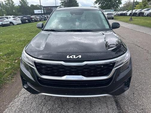 2022 Kia Seltos EX
