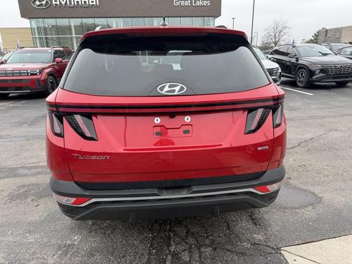 2023 Hyundai TUCSON SEL