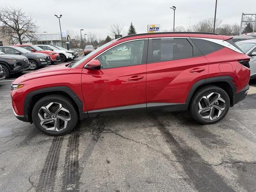 2023 Hyundai TUCSON SEL