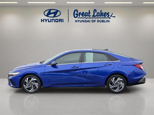 2025 Hyundai ELANTRA Limited