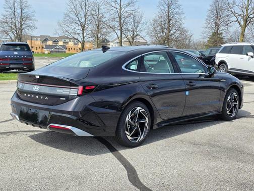 2026 Hyundai SONATA SEL