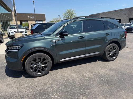 Aruba Green 2023 Kia Sorento EX