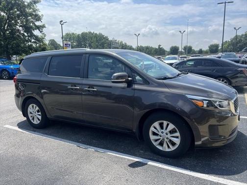 2017 Kia Sedona LX